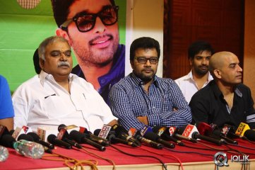 Yevadu Movie Success Tour